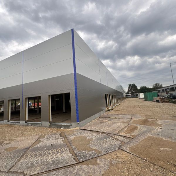 Facade panel installation for Pelican Self Storage in Denmark